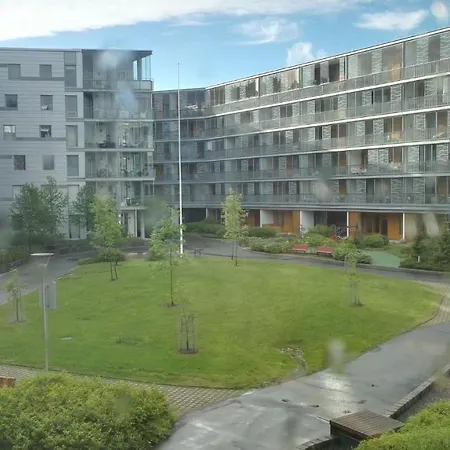 Apartment Market Square *