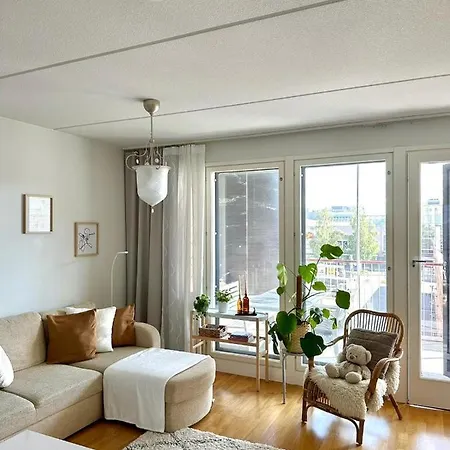 Apartment Market Square *